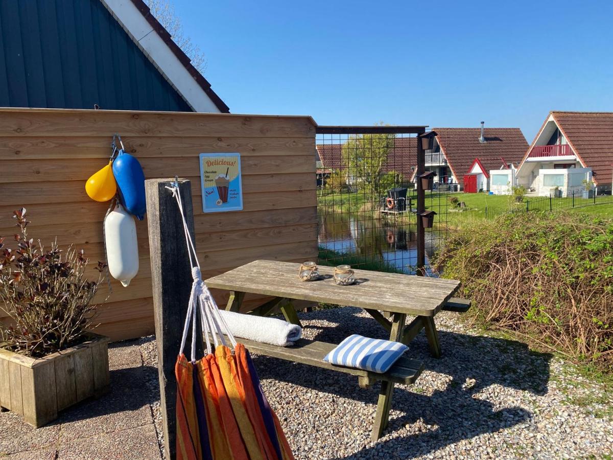 De Lauwersmeer Vogel Mit Eingezaeuntem Garten Anjum Екстер'єр фото